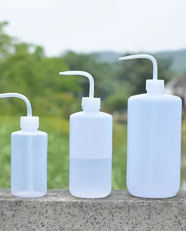 34f19f72588a43e32689e897ec4564b1 irrigazione piante becco